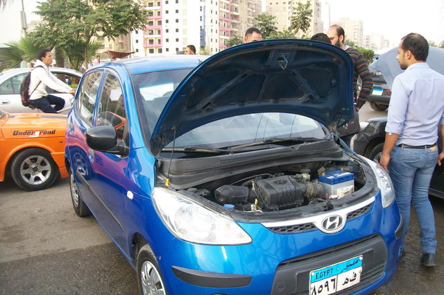 خاص : هيونداي i10 2010 بسعر 100 ألف والتجار خزنوا السيارات ليكسبوا فيها أضعاف