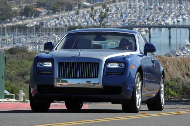 رولزرويس وBMW يستدعيان موديلات جوست والفئة الخامسة GT والفئة السابعة