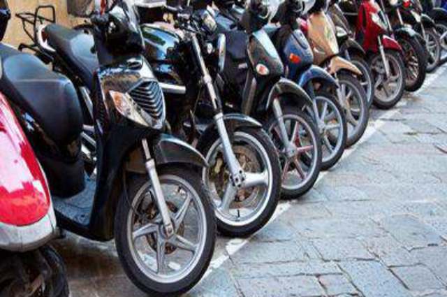 تسجيل 313 مخالفة في أكتوبر ومخالفة أكثر من 1500 دراجة نارية في مصر