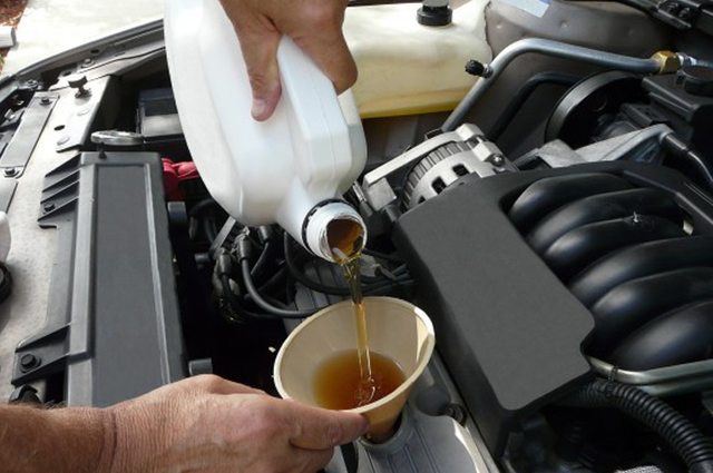 معلومات منتشرة غير صحيحة حول زيوت السيارات (2)