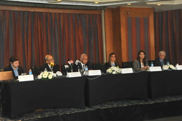 النقل تبحث حلول غير تقليدية لتمويل مشروعات المترو 