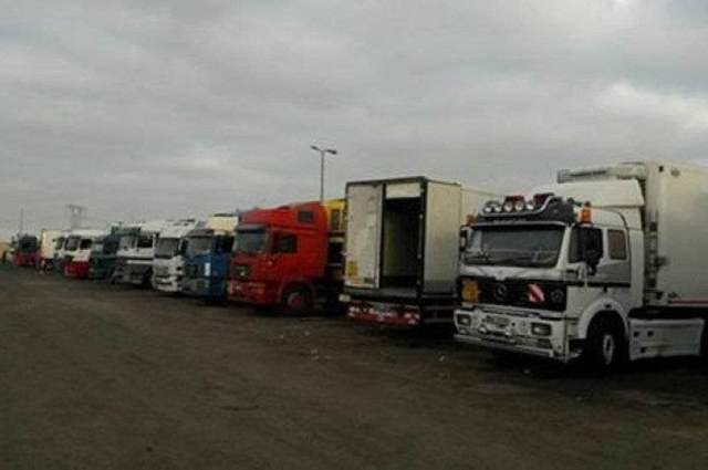 70 شاحنة أردنية محجوزة في منطقة بدر وممنوعة من مغادرة مصر