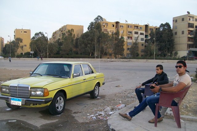 تجار مرسيدس لهتلاقي : المشترون "بياخدوا فكرة فقط" وزيادة 40 ألف في الموديلات القديمة   