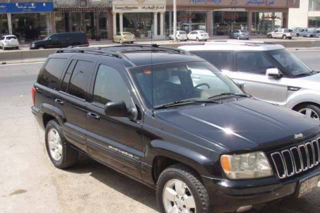 خاص : ارتفاع سعر جراند شيروكي مستعملة 300 ألف وكورولا 80 ألف جنيه