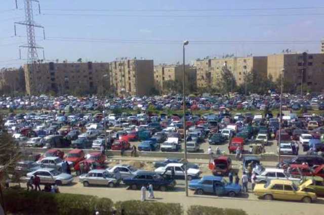 خاص: بائعو المستعمل في انتظار زيادة الدولار والمشترون في انتظار الانخفاض والسوق واقف