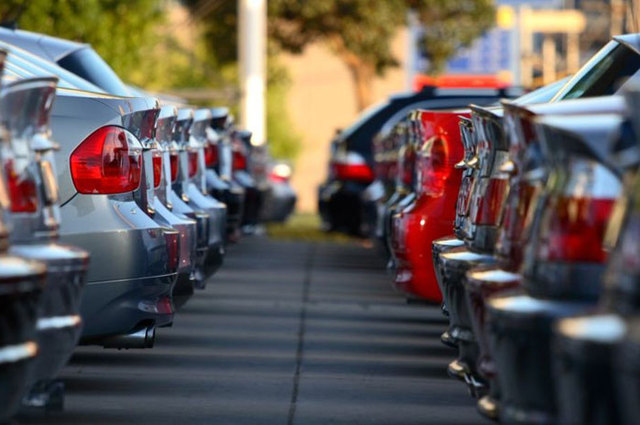 كما توقعت هتلاقي . . بدء توارد الأخبار عن انخفاض في أسعار السيارات 