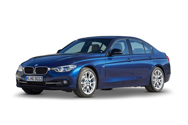 تعرفوا علي مواصفات وسعر BMW 318 LCI Luxury Line الجديدة 
