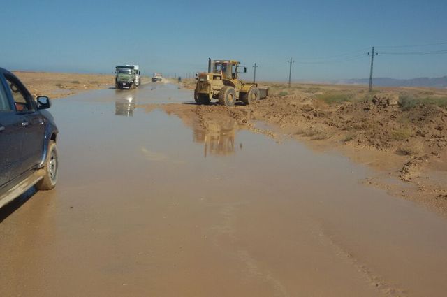 16 فرقة عمل لصيانة الطرق المتضررة من السيول 