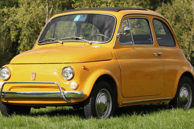 فيات 500L الكلاسيكية تستحق منزل جميل ورعاية طيبة