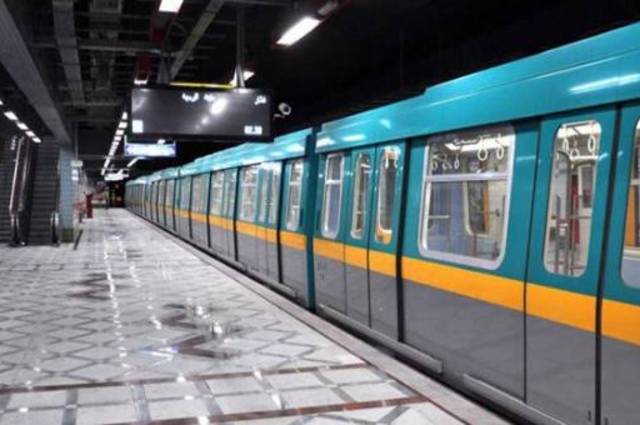 فرنسا تخطط لتمويل مصر بـ 63 قطار جديد للمترو في الخطين الثالث والرابع