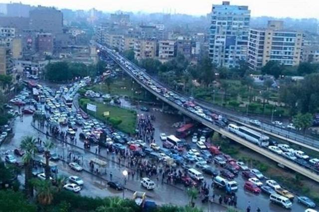 خاص هتلاقي : زحام خانق بحدائق القبة للمتجهين لمدينة نصر وحملات بالاسكندرية