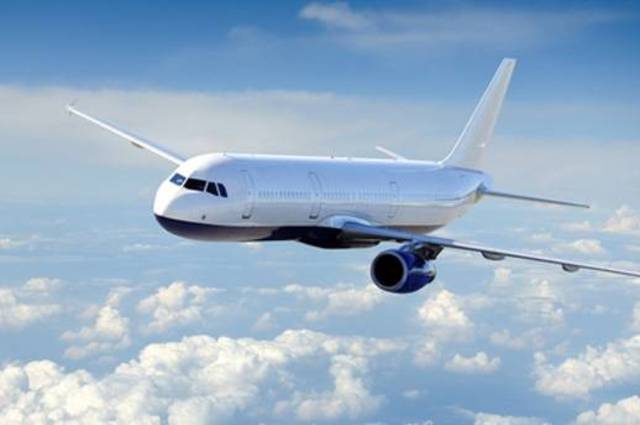 هل تعلم ... لماذا معظم الطائرات في العالم لونها أبيض؟