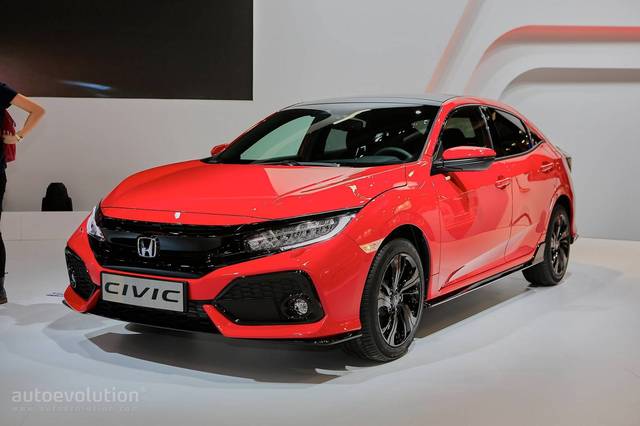 معرض باريس 2016 : هوندا سيفيك 2017 هاتشباك تبدو مثل سيارة سباقية بارعة 