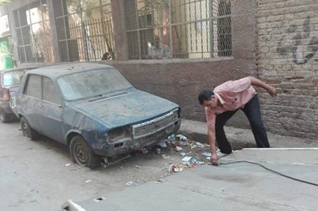 رفع إشغالات سيارات قديمة في الساحل وسحب رخص ميكروباص في السيدة زينب