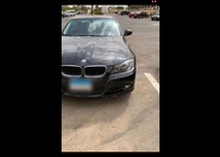 عربيه بي ام دبليو 230 لونها اسود