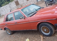 مرسيدس 230 1978