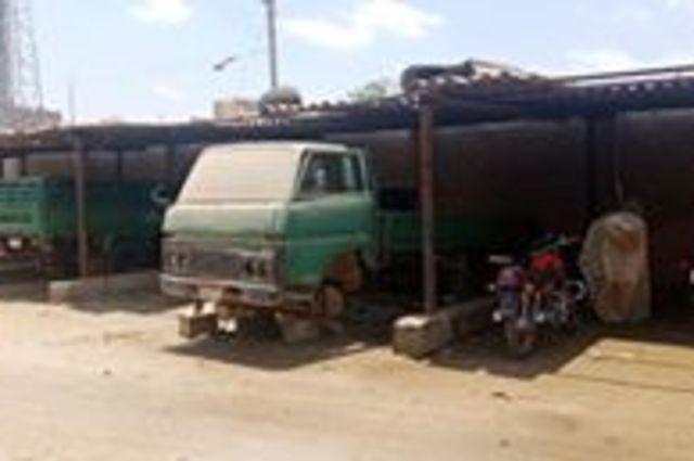 مزاد جديد لسيارات نقل دايهاتسو وبيدفورد غداً