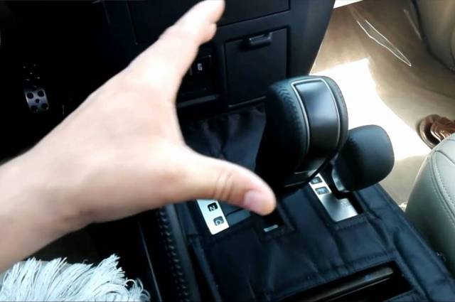 ما هو ناقل الحركة الأوتوماتيكي المانيوال ؟ 