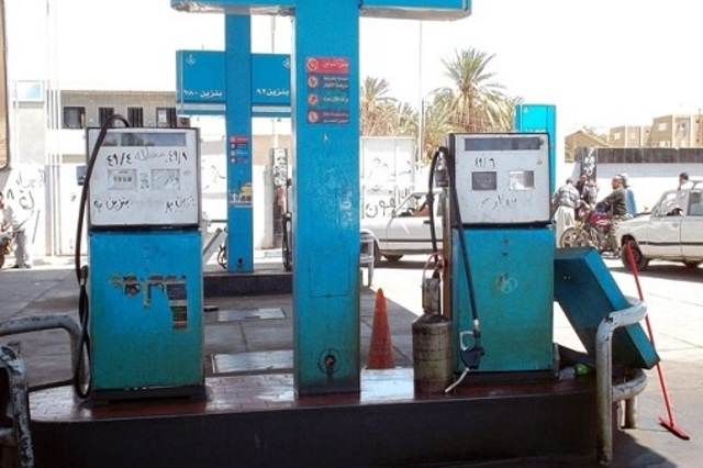 وزير أسبق : مصر الوحيدة في العالم التي تستخدم بنزين 80 ونصف الاستهلاك منه