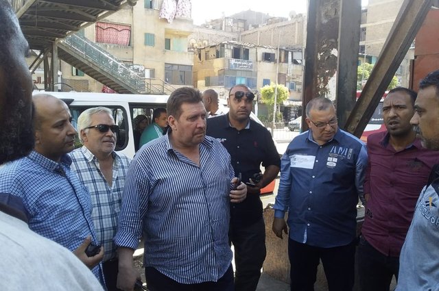 حملات على مواقف السيرفيس في القاهرة للتأكد من الالتزام بالأجرة 