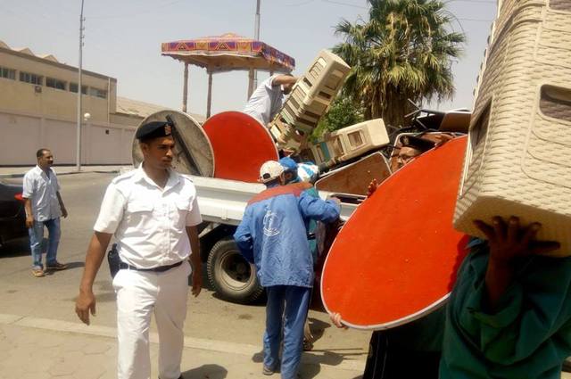 حملات لرفع اشغالات الطريق الدائري واعادة الانضباط للطرق بالقاهرة 