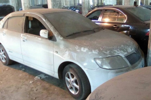 بيع 28 سيارة في مزاد جمرك مطار القاهرة بحصيلة 6 مليون جنيه