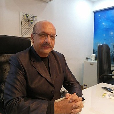  Hossam El-Zembely
