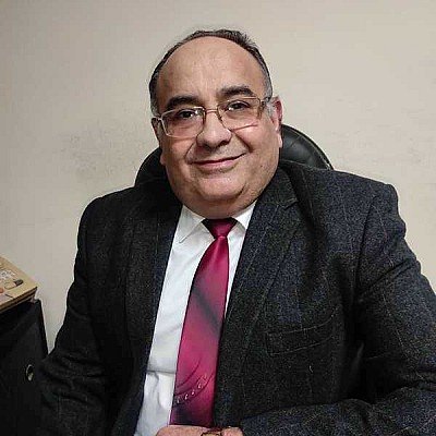  Ihab Iskandar